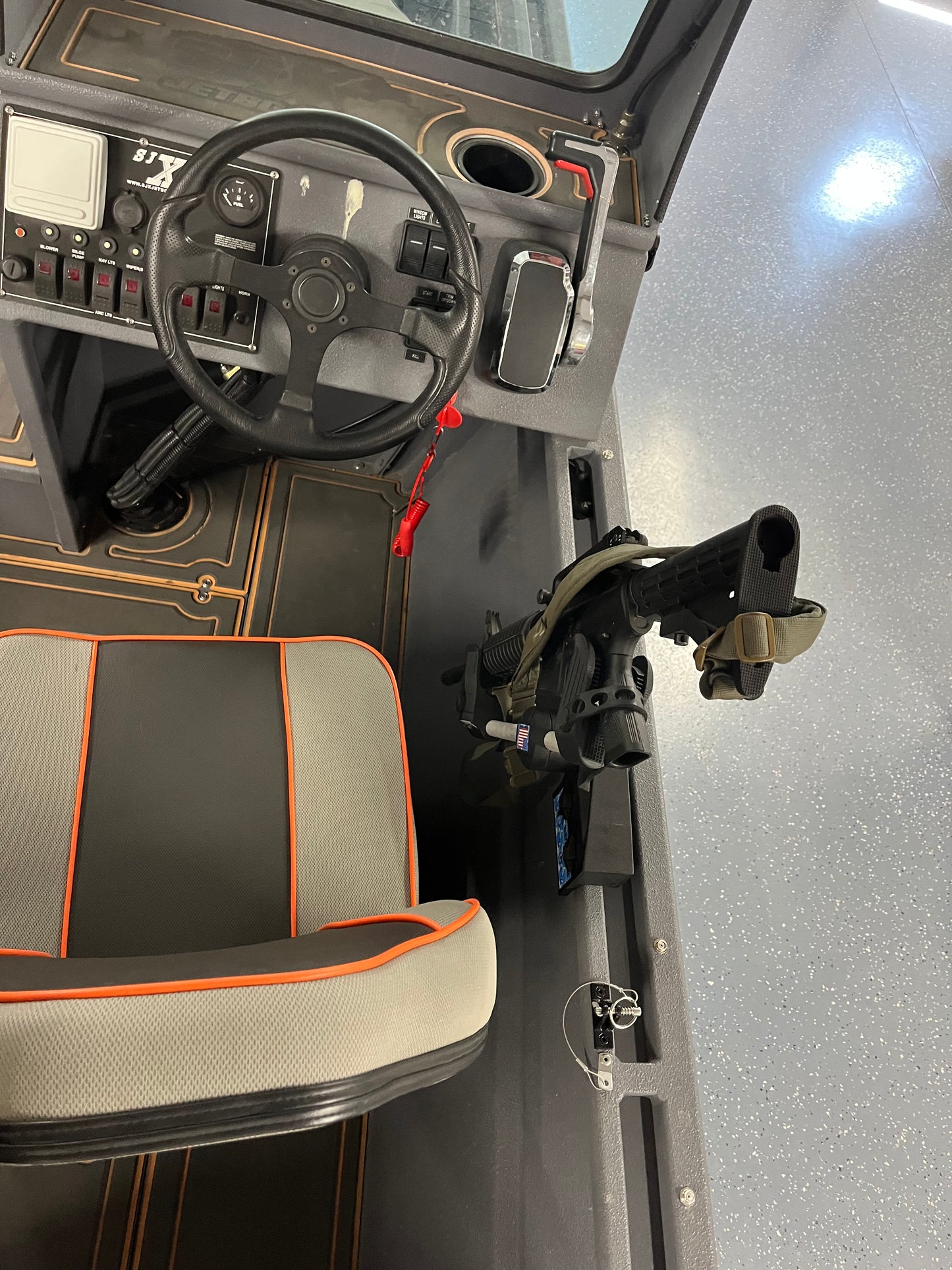 Sidekick Gun Rack for 1x1 Square Tube