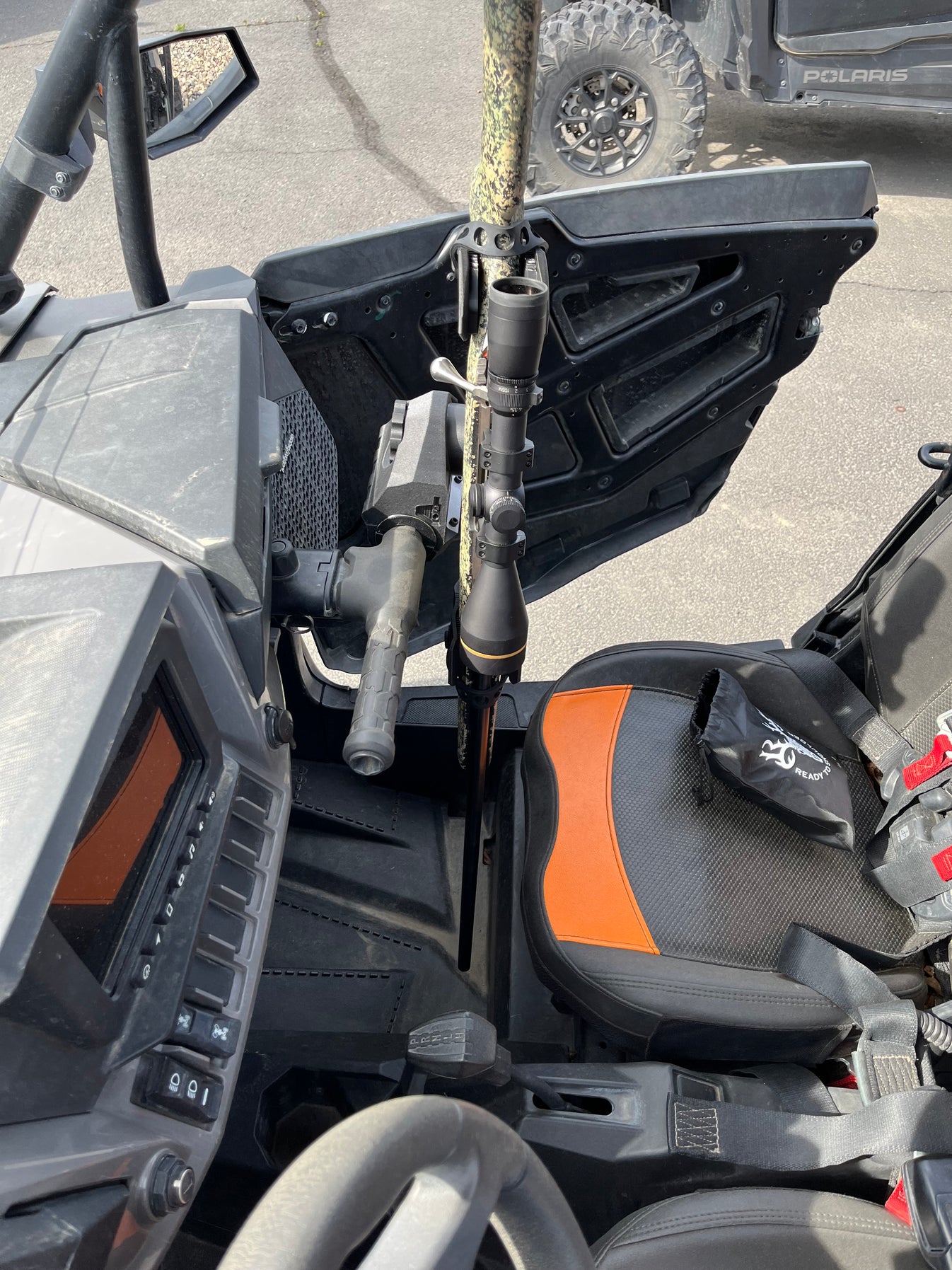 Sidekick SXS Gun Rack – Ready To Shoulder